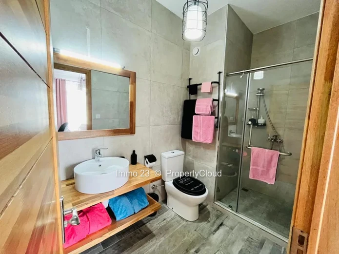 Penthouse - 3 bedrooms - Quatre Bornes - Ref. PE91822VE