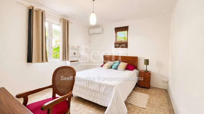 Charming Coastal Escape Island Vista
