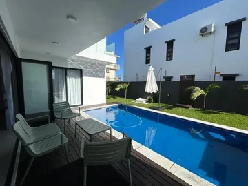 4 Bedroom Villa