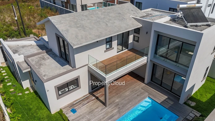 For Rent - Brand New 4-Bedroom Villa - Grand Bay