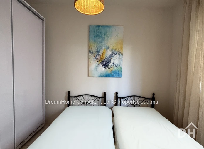 Spacieux penthouse de 3 chambres avec terrasse privée sur le toit | Flic en Flac