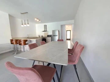 Townhouse, Duplex de 4 Chambres
