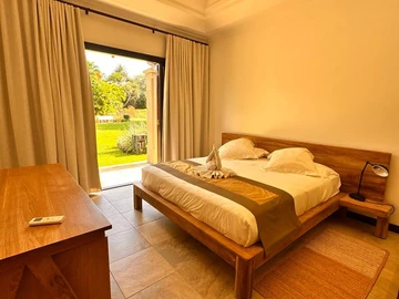4 Bedroom Villa
