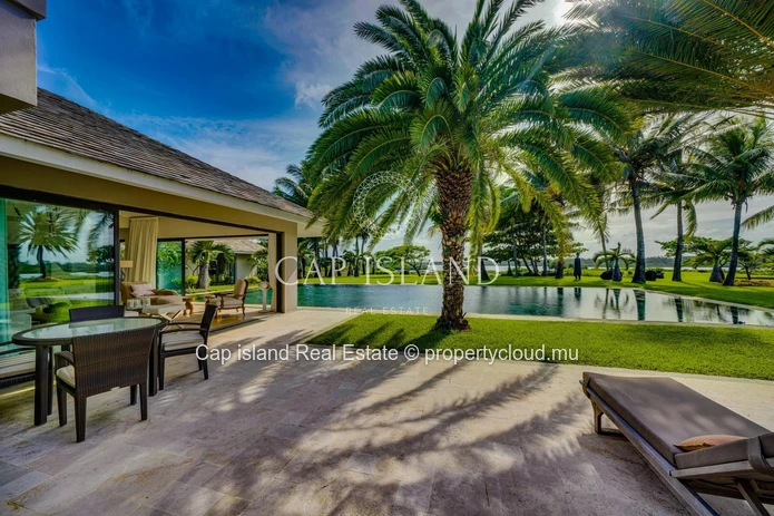 Exceptional villa with 180° view - BEAU CHAMP -