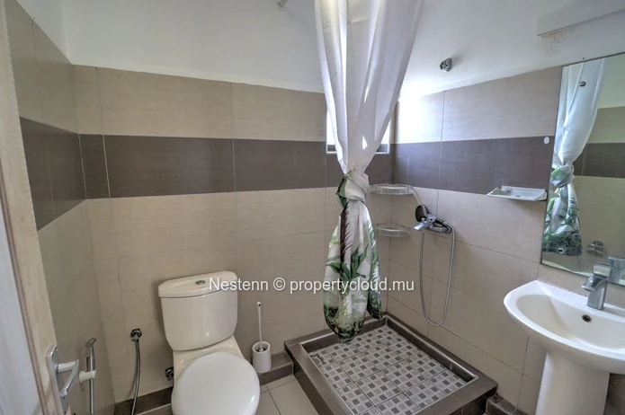 Beautiful modern triplex in a secure residence near the beach