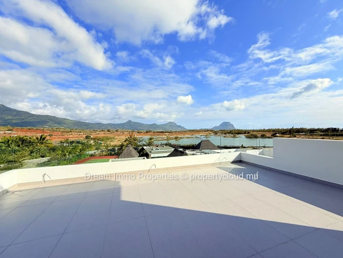 Magnifique Penthouse Vue Mer & Montagne Avec Acces A La Plage – Ile Maurice
