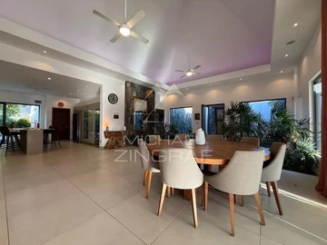 4 Bedroom Villa