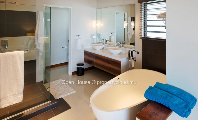 3-Bedroom Beachfront Apartment for Rent in Tamarin