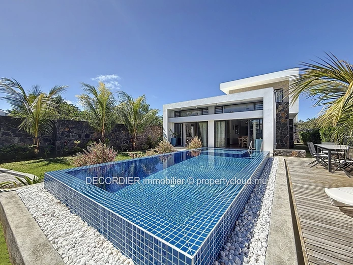 À Louer – Magnifique villa contemporaine avec piscine