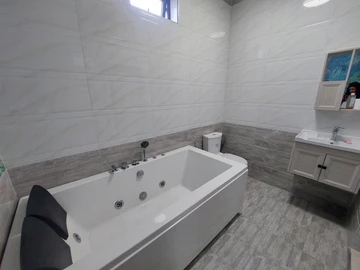 Townhouse, Duplex de 3 Chambres