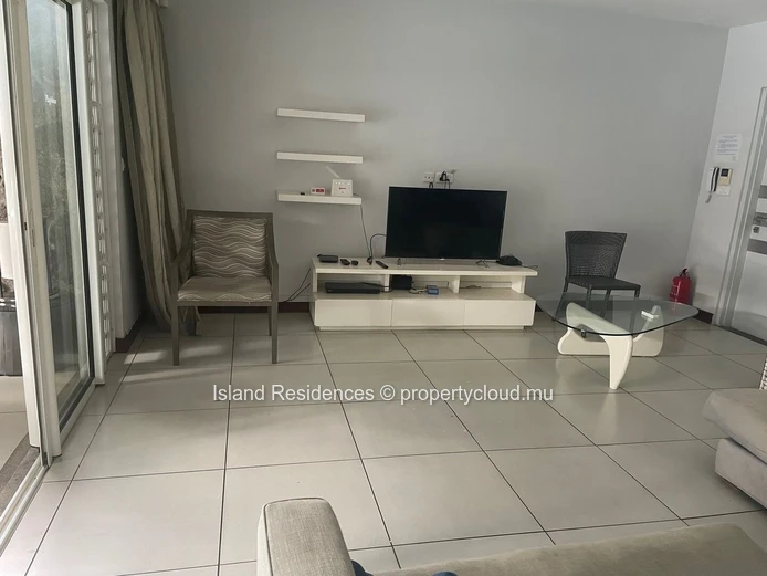 Pointe aux Biches - maison 3 chambres pieds dans l'eau avec piscine privée