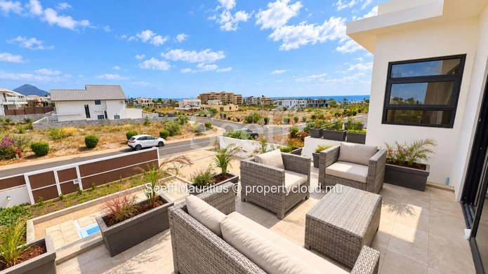 Coastal Luxury Meets Modern Elegance