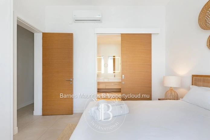 GRAND GAUBE - Luxury Seafront Living - 3 bedrooms