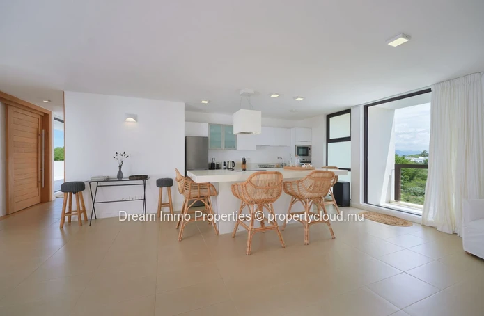 Superbe Penthouse De 3 Ch Avec Vue Mer A 2 Pas Du Lagon Et Du Golf De Mont Choisy - Ile Maurice