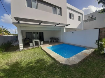3 Bedroom Townhouse, Duplex