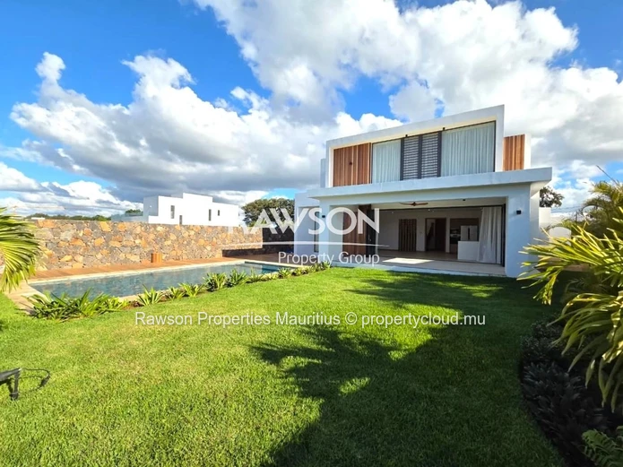 Villa 4 Chambres | Piscine Et Jardin | Azuri | Accessible Aux Etrangers | €
