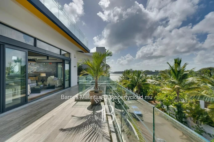 HAUTE RIVE - Penthouse Traversant - 4 Chambres