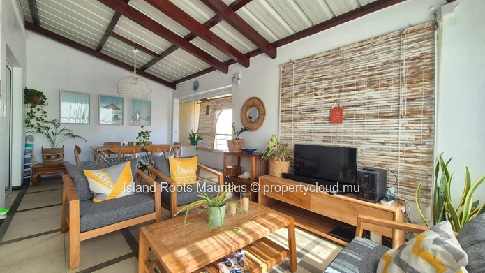 Beautiful 2 bedroom apartment located in Bain Boeuf