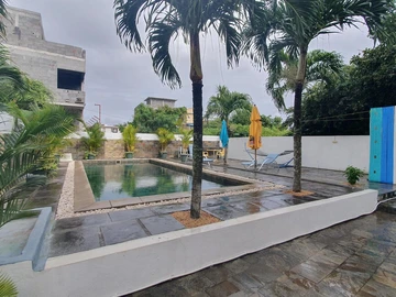 6 Bedroom Apartment
