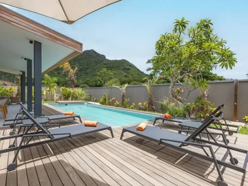 5 Bedroom Villa