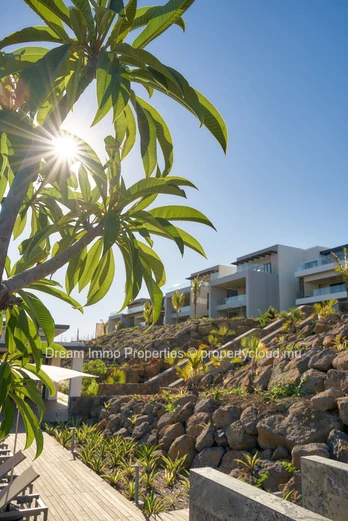 Exceptional 3-bedroom apartment with panoramic sea views at St Antoine Private Residences – Mauritius