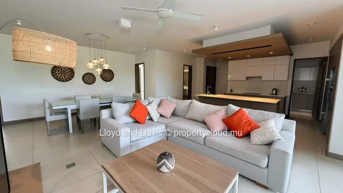 Luxury Apartment with Golf Course Views