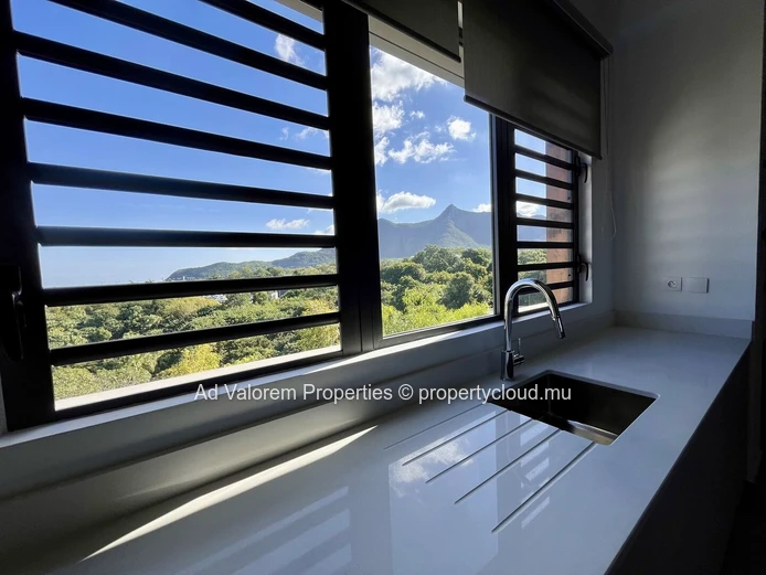 Exceptional 4-Bedroom Furnished Apartment for Sale – Bagatelle Inn