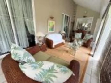 5 Bedroom Villa