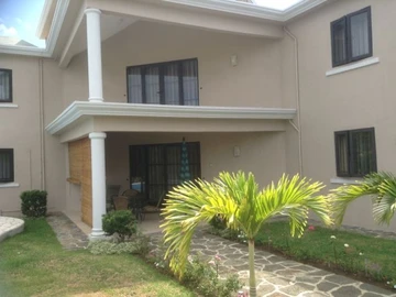 6 Bedroom Villa
