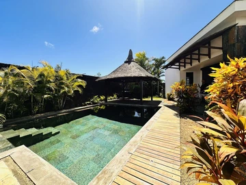 4 Bedroom Villa