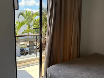 4 Bedroom Townhouse, Duplex