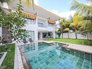 4 Bedroom Villa