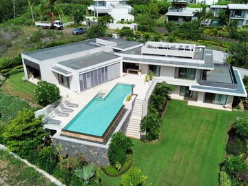 4 Bedroom Villa