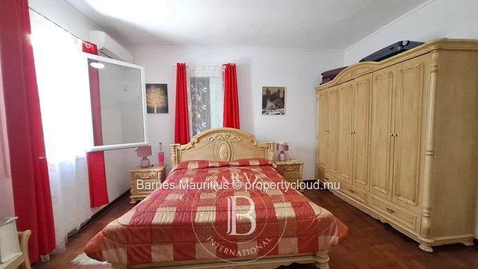 FLIC EN FLAC - Villa Familiale en 2 Parties - 7 Chambres