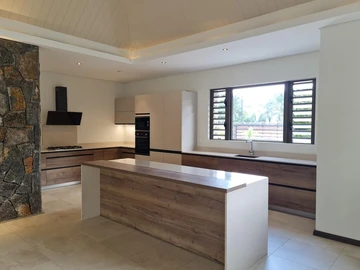 4 Bedroom Villa