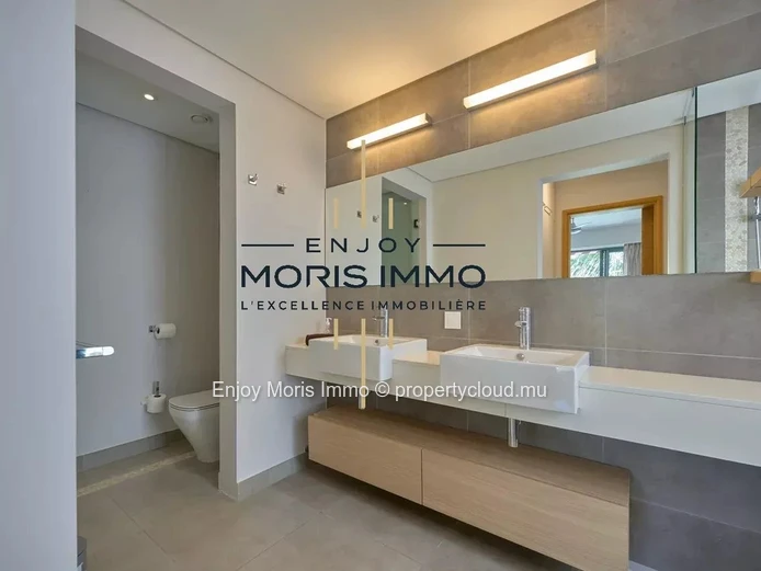 Appartement 2 chambres à Mont Choisy, accès plage à pieds