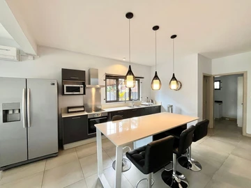 3 Bedroom Townhouse, Duplex