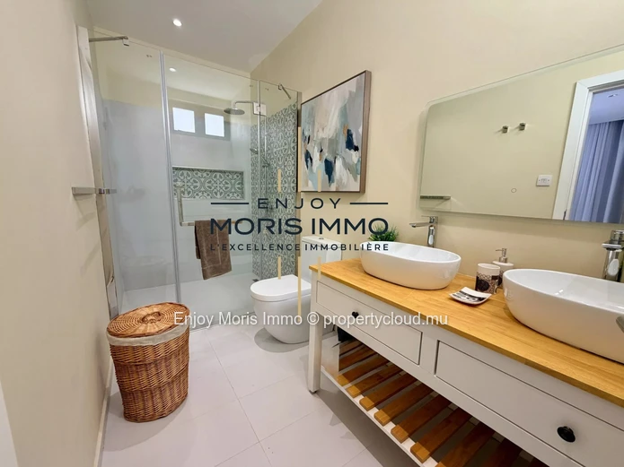 Modern villa for rent in Calodyne – Mauritius – 300 m from the beach
