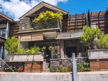 Stunning 3-Bedroom Duplex for Rent at La Balise Marina