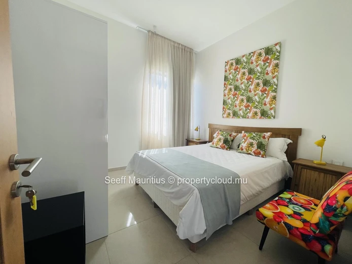 Penthouse exquis en bord de mer avec de magnifiques vues panoramiques sur la mer