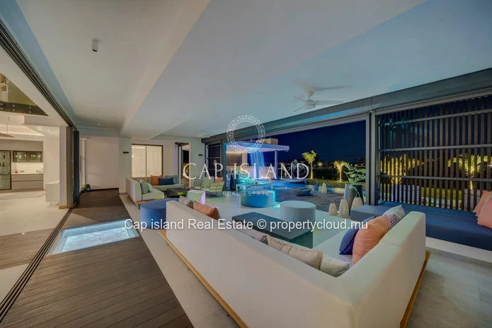 Luxueuse villa 5ch, accès Golf et plage
