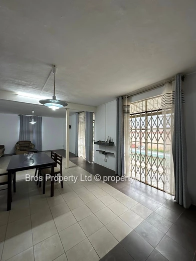 Maison à louer à Verger Les Bains, Pointe aux Sables | 30 000 Rs/mois (négociable)