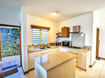 4 Bedroom Villa