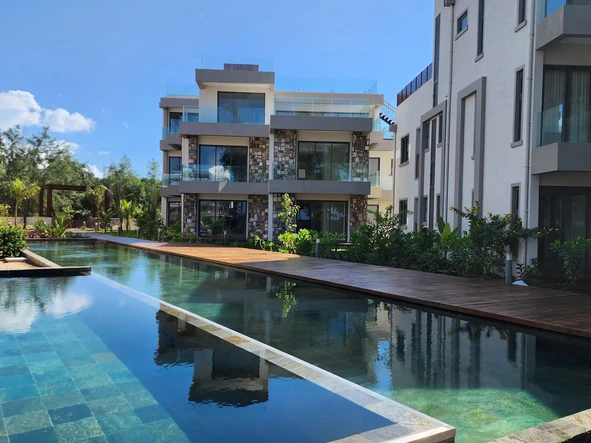 Wonderful waterfront residence in Poste Lafayette