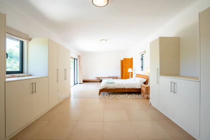 Villa d'exception 5 chambres avec piscine à Rivière Noire