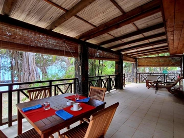 4 Bedroom Villa