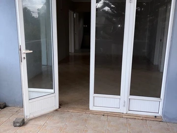 8 Bedroom House