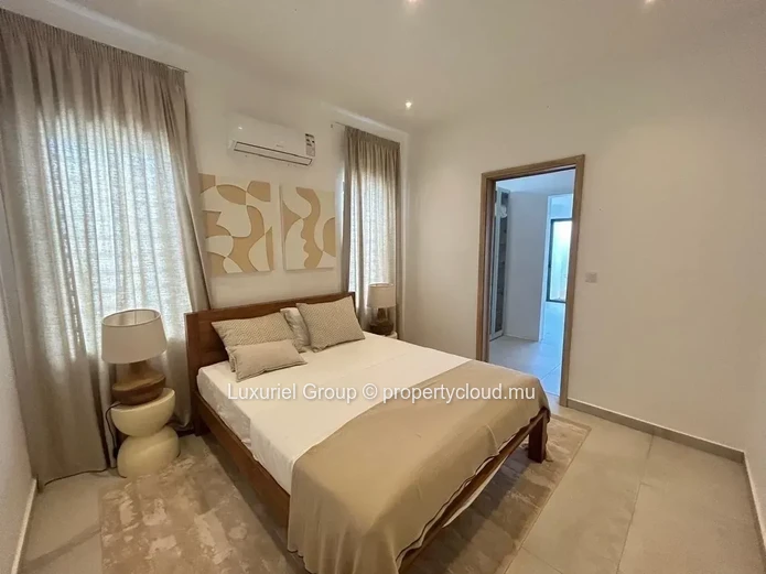 Stunning Contemporary Villa With Private Guest Annex
