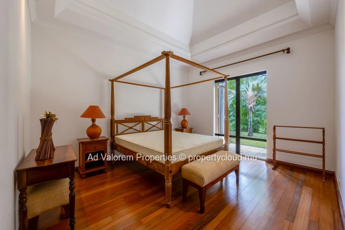 ? À Vendre – Villa D’Exception À Tamarina ?