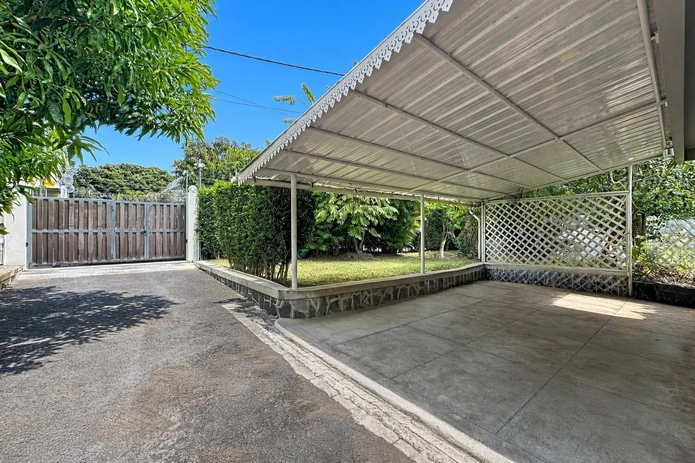 À Vendre – Belle Villa Rénovée À Beau-Bassin